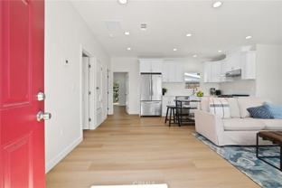 6635 Vanguard Ave - Photo 1 of 1