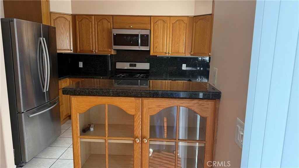 9516 Lucerne Ave #5 - Photo 3 of 25