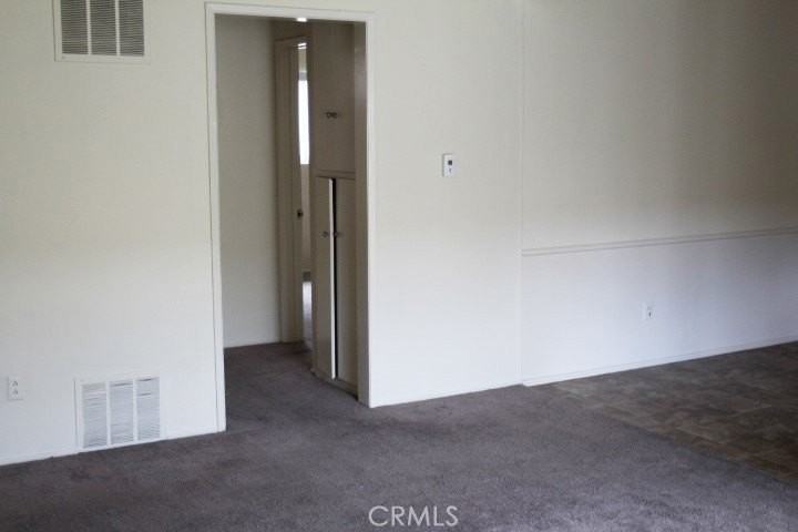 5742 Hazeltine Ave #5 - Photo 4 of 16