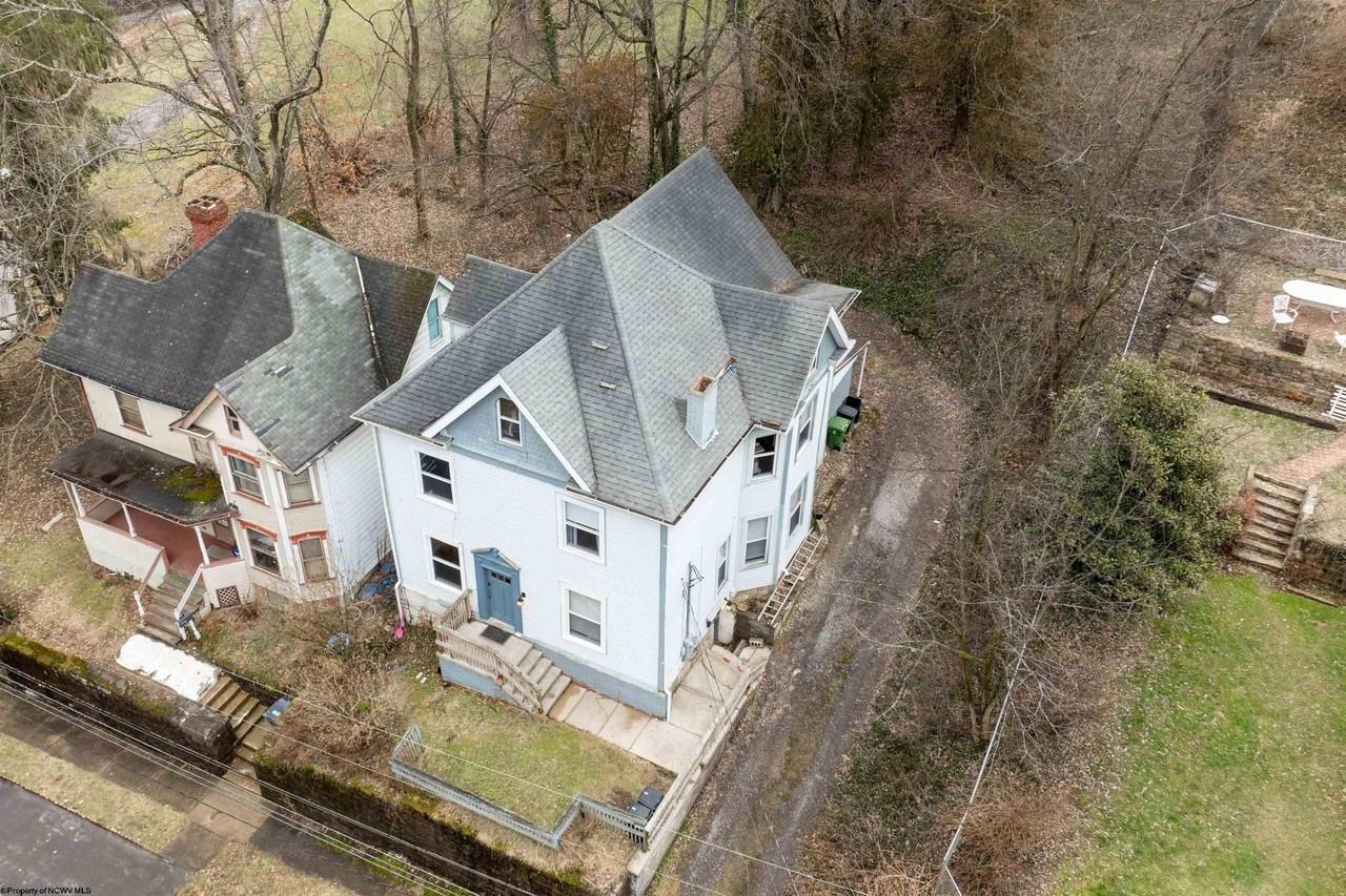 208 Logan Ave - Photo 2 of 23