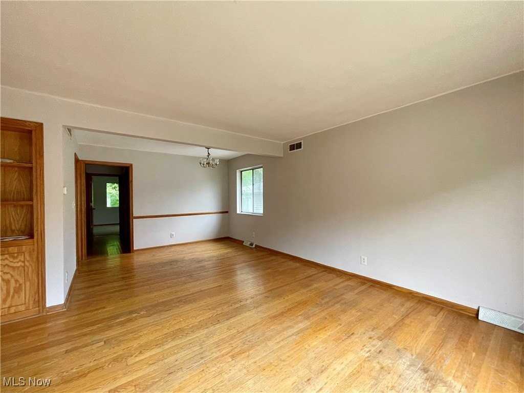 1858-1856 Cromwell Dr Unit 1856 #1856 - Photo 7 of 12