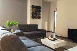 featured image of 808 E North Ave