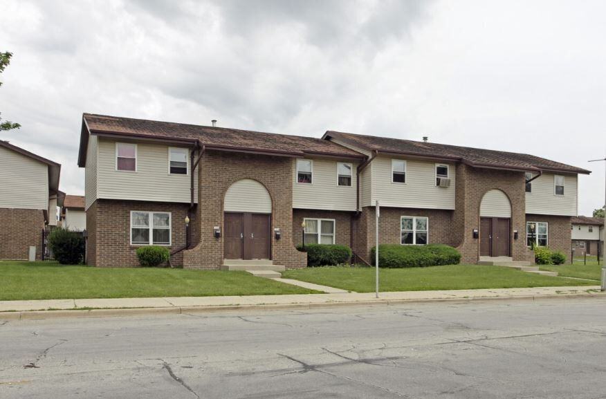 Meadow Village - Photo 2 of 5