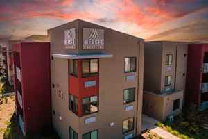 featured image of 2980 E Yosemite Ave