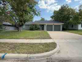 featured image of 3316 Shorewood Dr