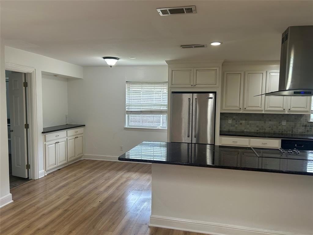 5416 Northmoor Dr - Photo 5 of 21