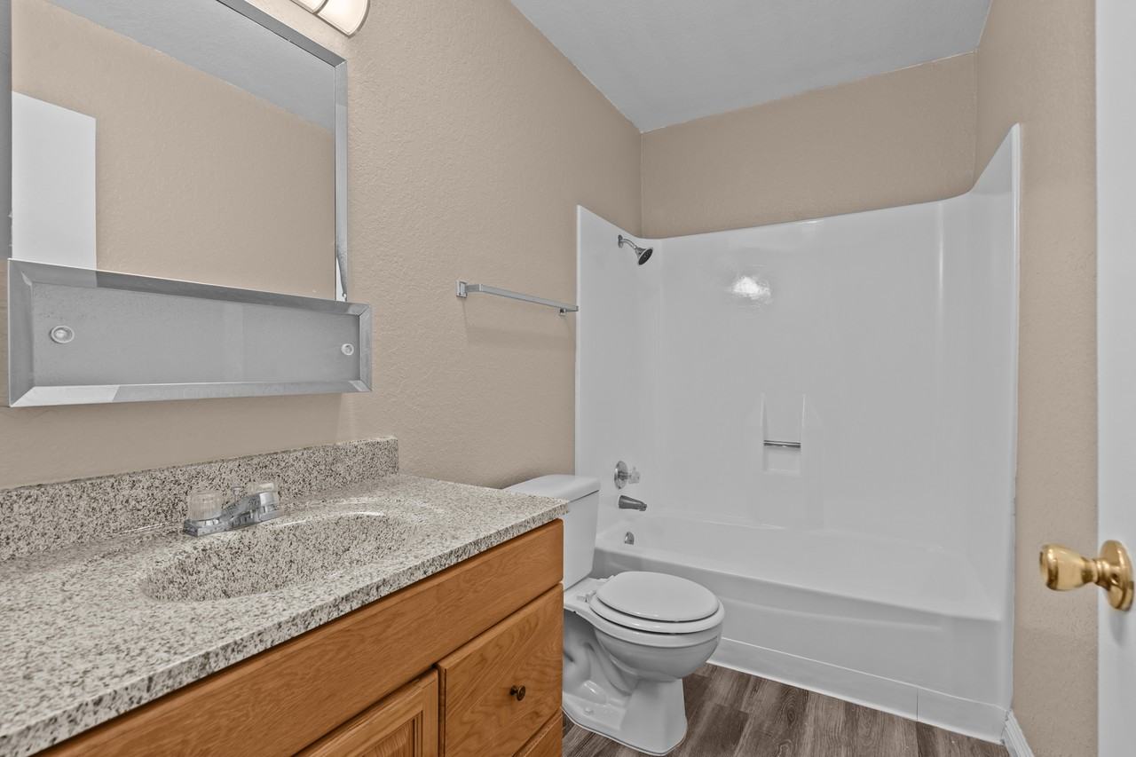 Park Place Apartments - Photo 6 of 24