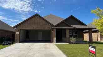 1004 Hardaway Ln - Photo 1 of 1