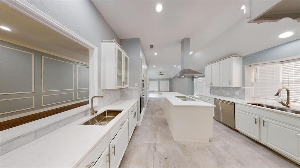 8343 Crystalwood Dr - Photo 5 of 19