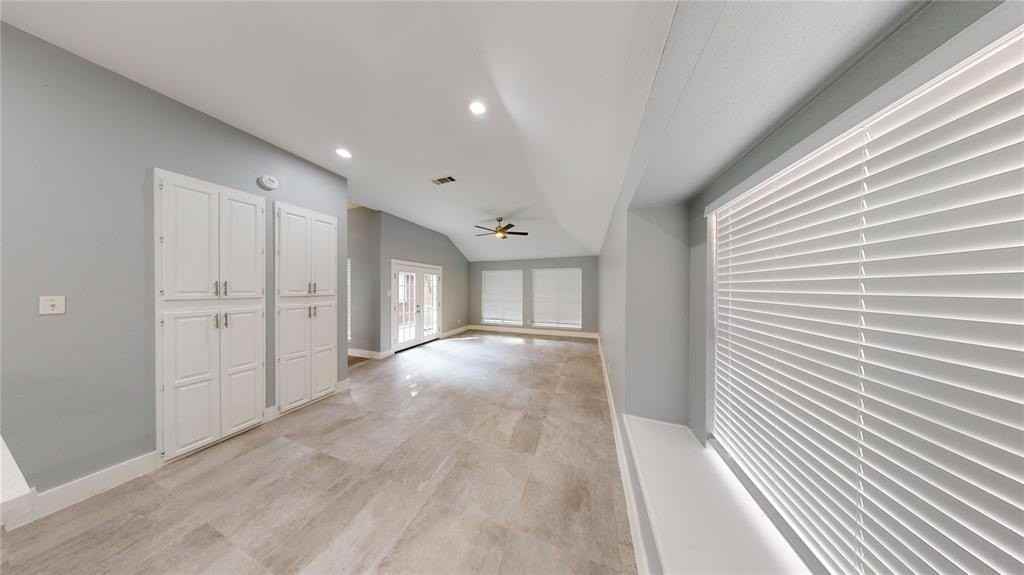 8343 Crystalwood Dr - Photo 6 of 19