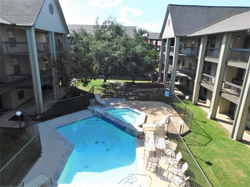 218 N Texas Blvd #311 - Photo 5 of 21