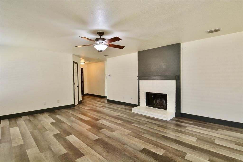 703 Moss Glen Trl - Photo 6 of 25