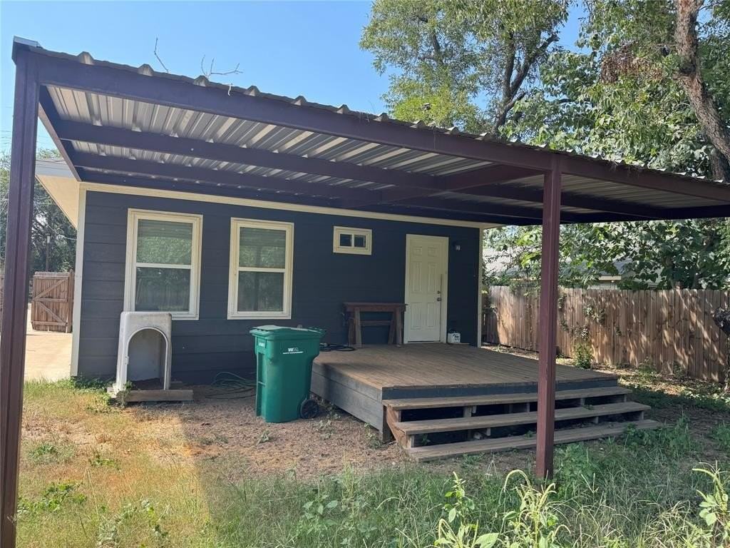 211 N Bermuda St - Photo 4 of 23