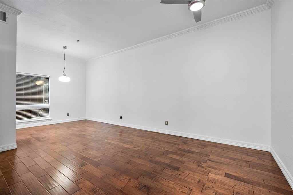 4334 Buena Vista St #A - Photo 5 of 21