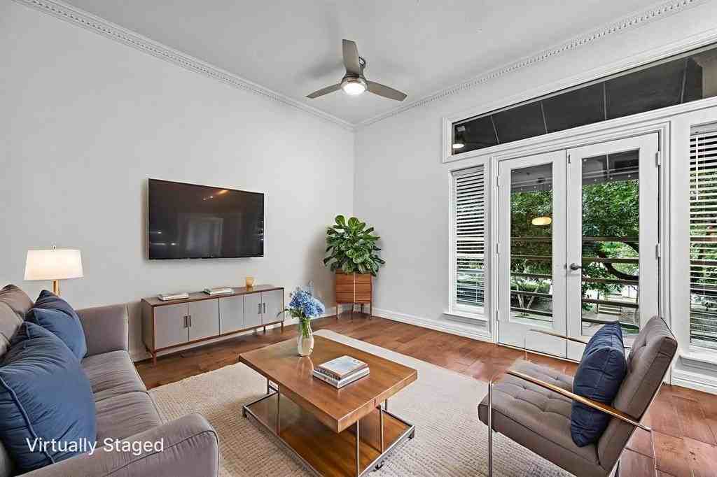 4334 Buena Vista St #A - Photo 7 of 21