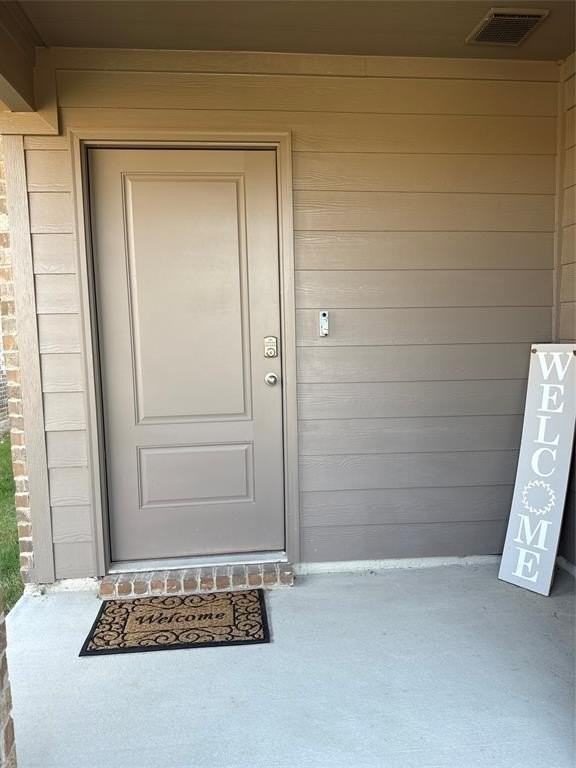 421 Beekeeper Dr - Photo 3 of 18