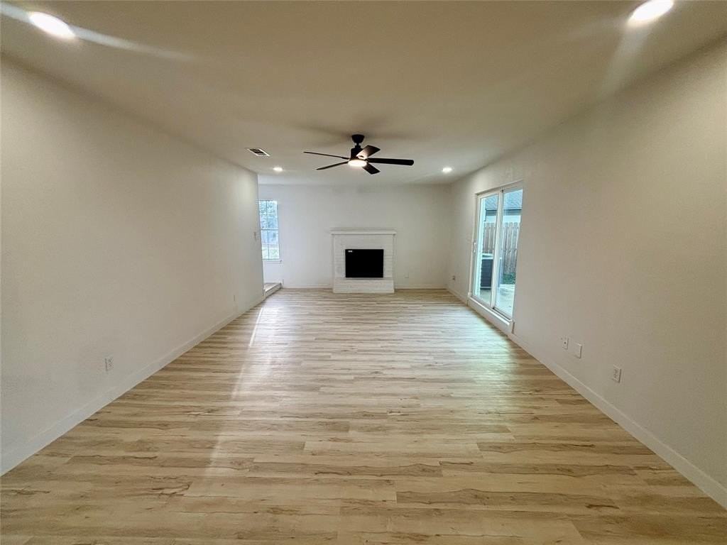 7302 Vistacliff Drive - Photo 3 of 18