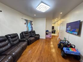 2163 Quimby Ave #1stFL - Photo 1 of 1