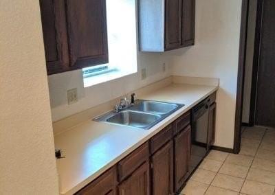 1321 Pennington Ave - Photo 3 of 8