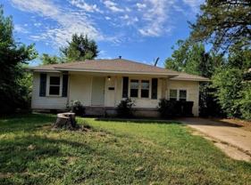 1304 Nw 98th St - Photo 1 of 1