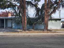 featured image of 6802 West Willamette Avenue
