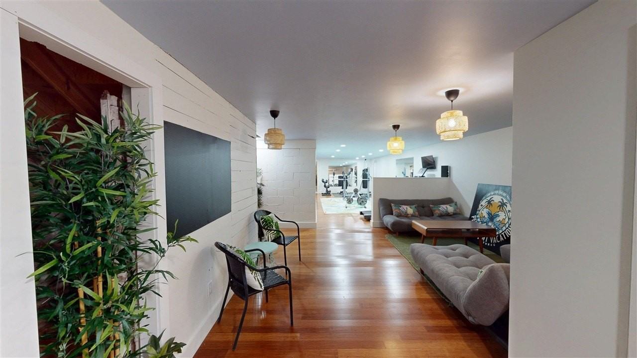 109 E Main St - Photo 2 of 28