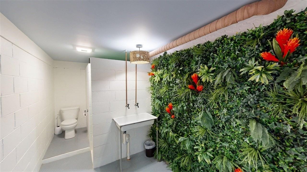 109 E Main St - Photo 6 of 28