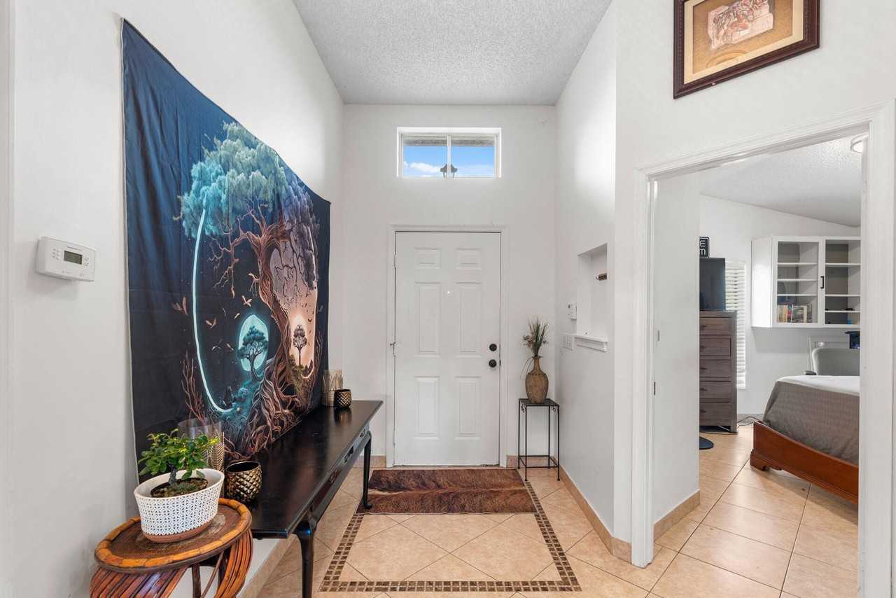 5078 Willow Pond Rd W - Photo 6 of 18