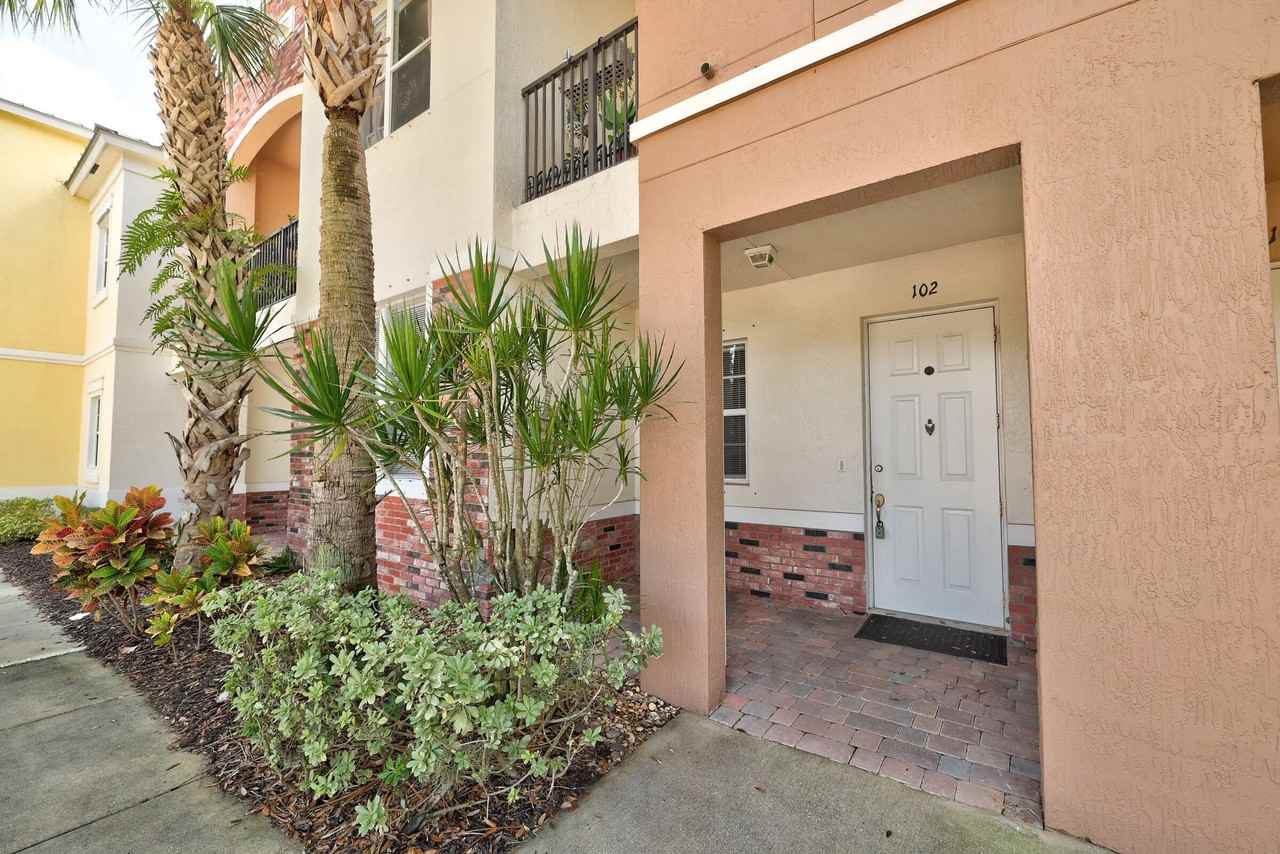 10560 Sw Stephanie Way #1102 - Photo 3 of 43