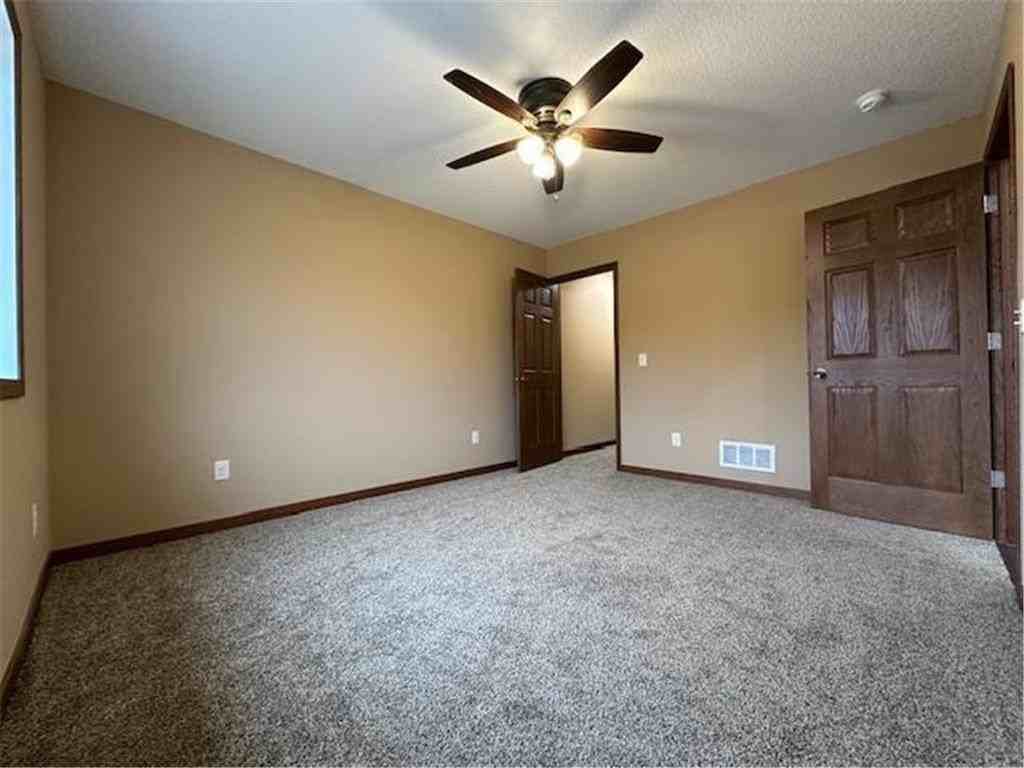 1560 Gray Fox Dr Ne - Photo 4 of 24