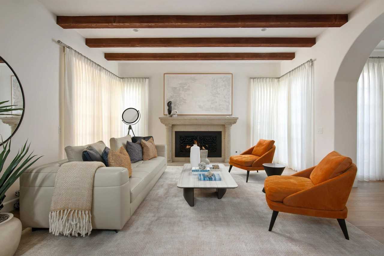 7729 Ivanhoe Ave - Photo 4 of 28