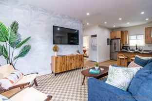 725 Pennsylvania Ave Unit 727-2 #727-2 - Photo 1 of 1