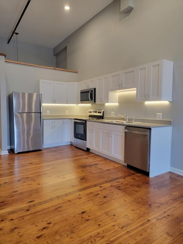112 N Birch Ave #2C - Photo 6 of 15