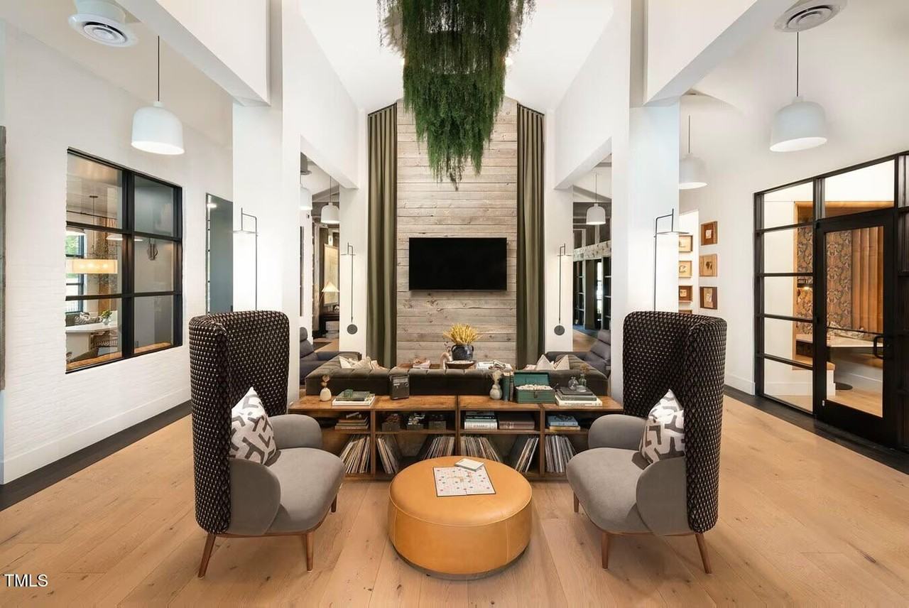 821 Hanbury Way Unit A4 #A4 - Photo 2 of 43