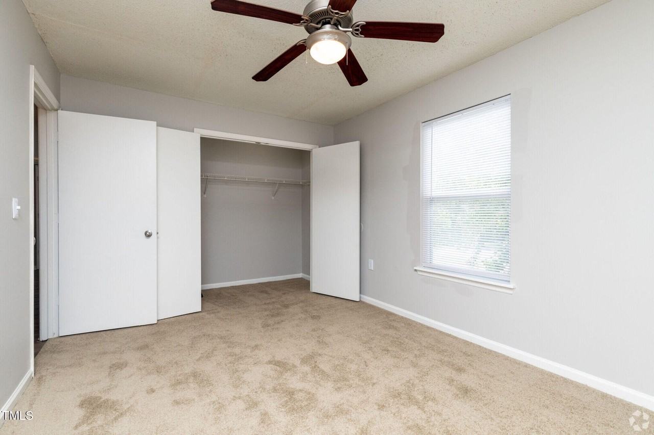 115 Holiday Park Rd Unit 2bed - Photo 7 of 16