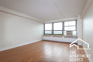 4180 N Marine Dr #507 - Photo 1 of 1