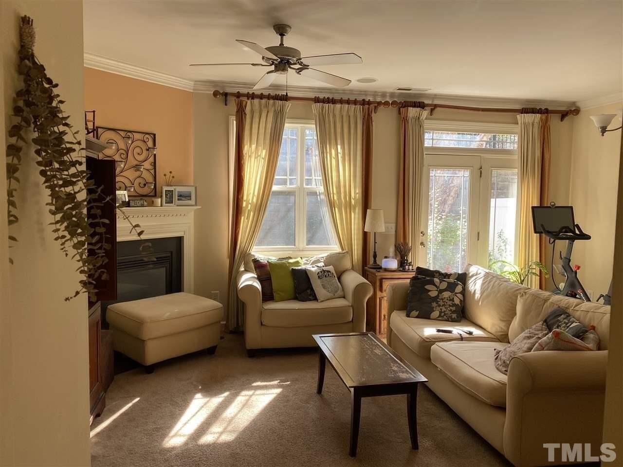 4705 Lawhorn St - Photo 2 of 9