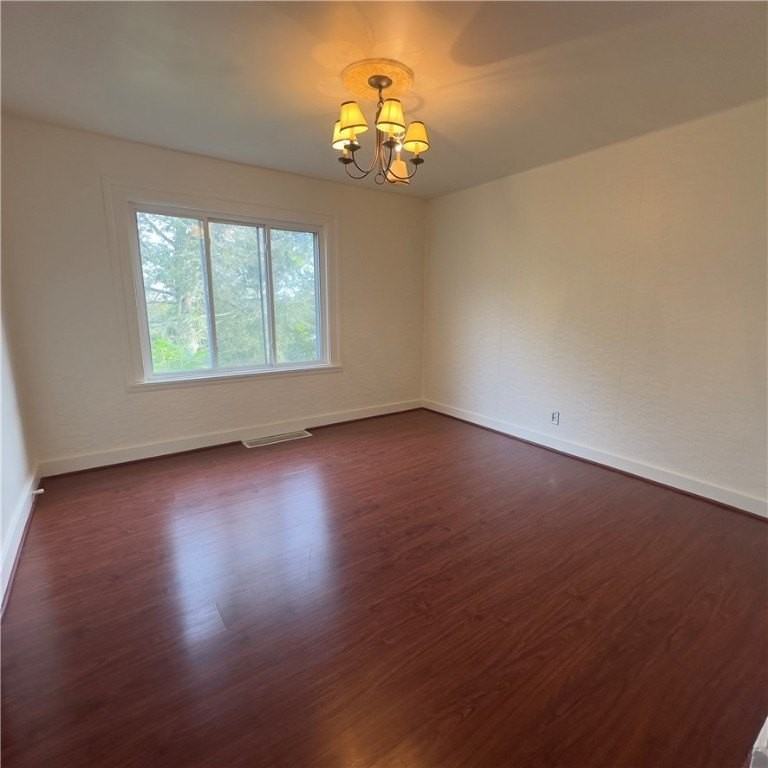 240 Ridgewood Ave - Photo 5 of 14