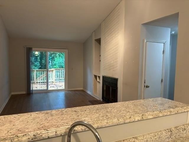 943 W Chatham St - Photo 5 of 11