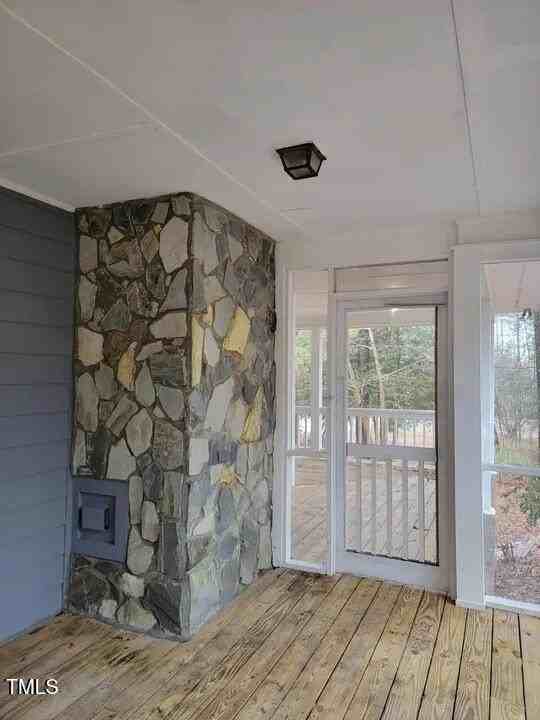 1912 Lillington Hwy - Photo 4 of 17