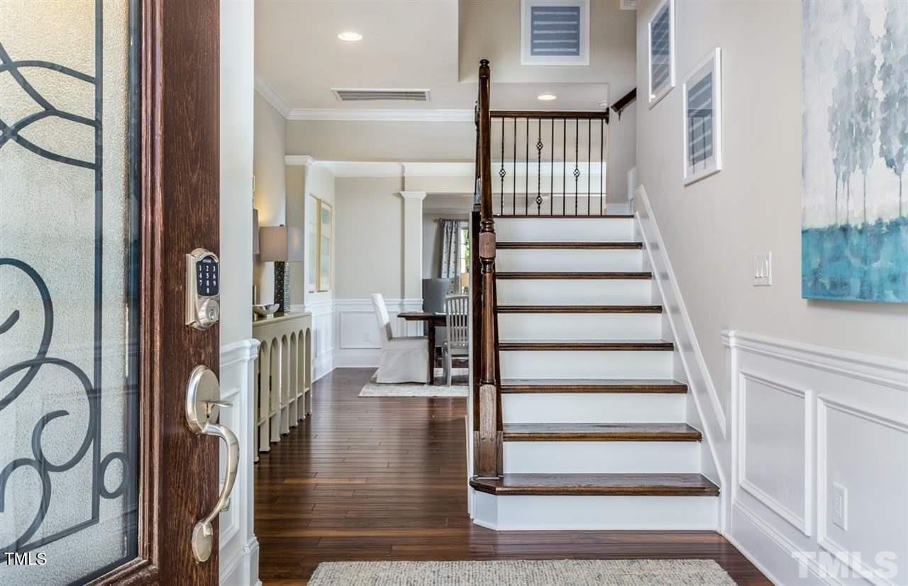 604 Fumagalli Dr - Photo 2 of 19