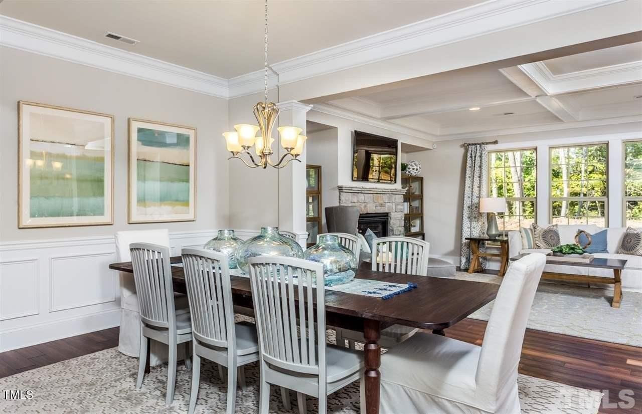 604 Fumagalli Dr - Photo 5 of 19