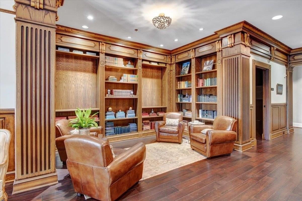 710 Independence Place unit: 406 #406 - Photo 6 of 50