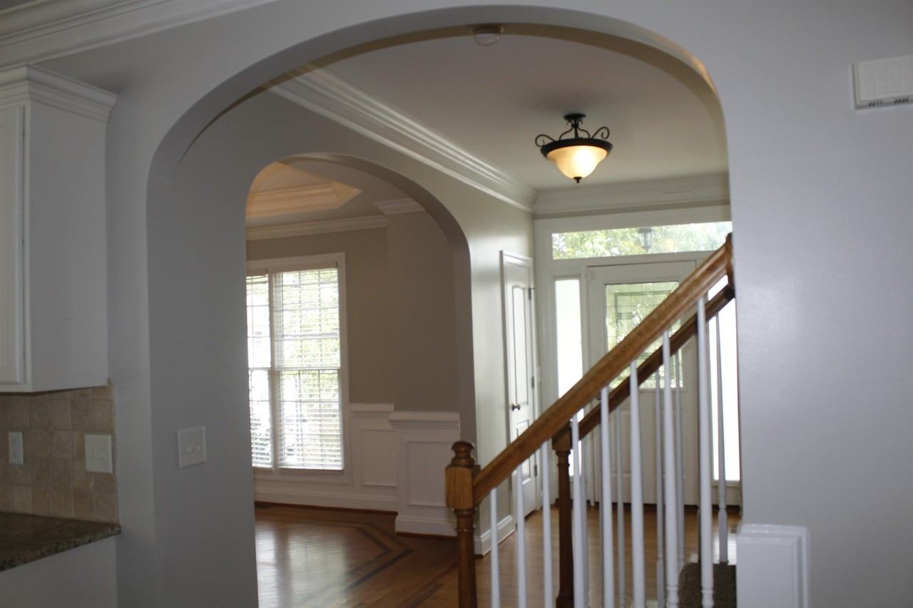 949 Richland Ridge Dr - Photo 4 of 17