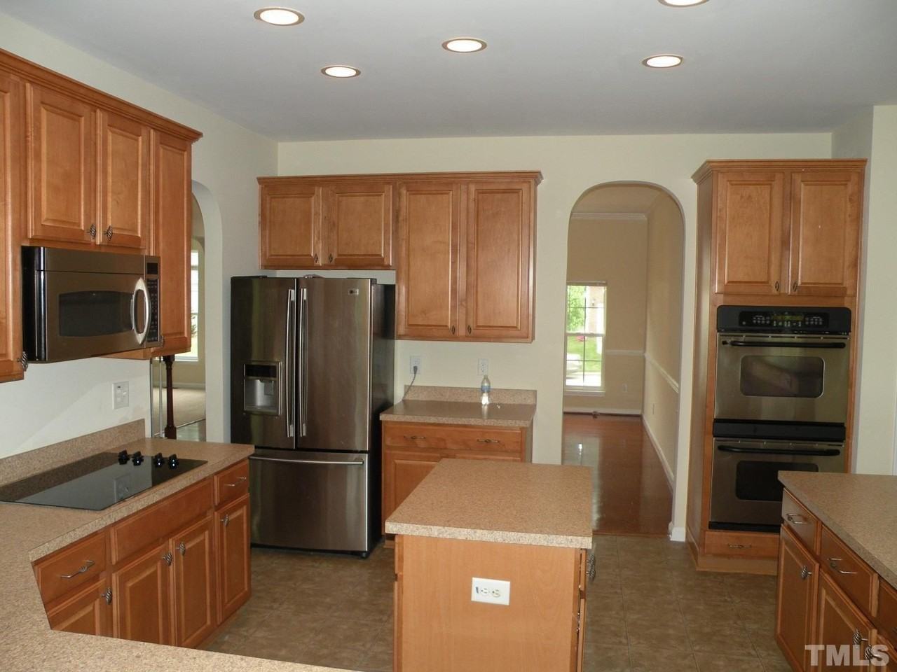 4733 Porchaven Ln - Photo 7 of 25