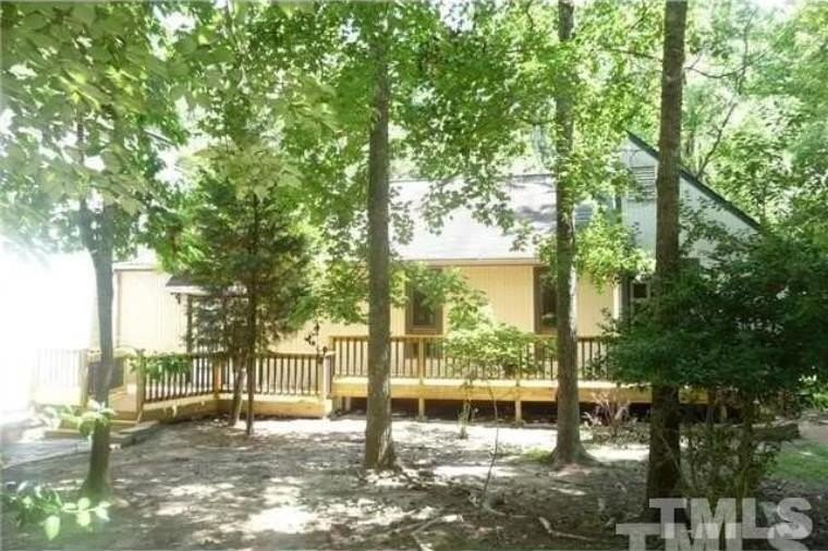 4623 Renfrew Dr - Photo 5 of 19