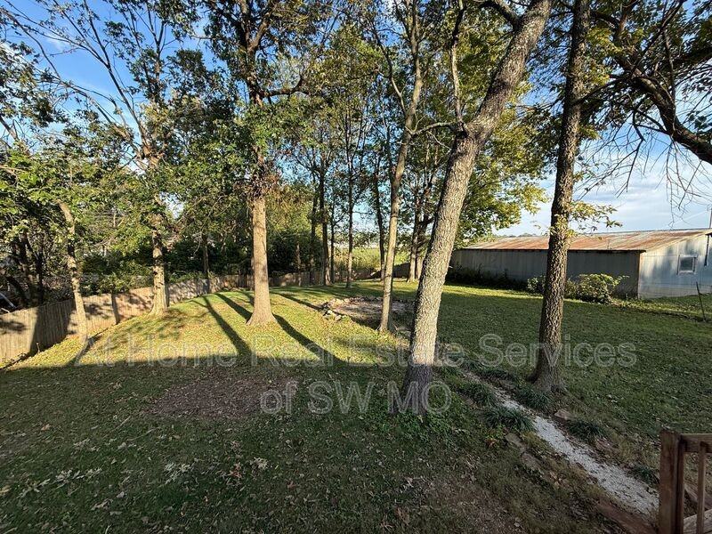 5134 S Old Wire Rd - Photo 2 of 12