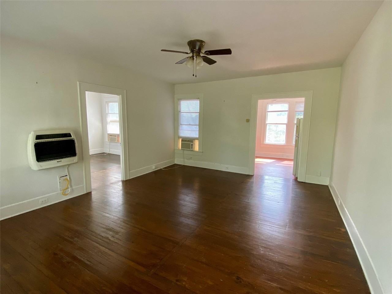 1513 Enfield Rd - Photo 2 of 10