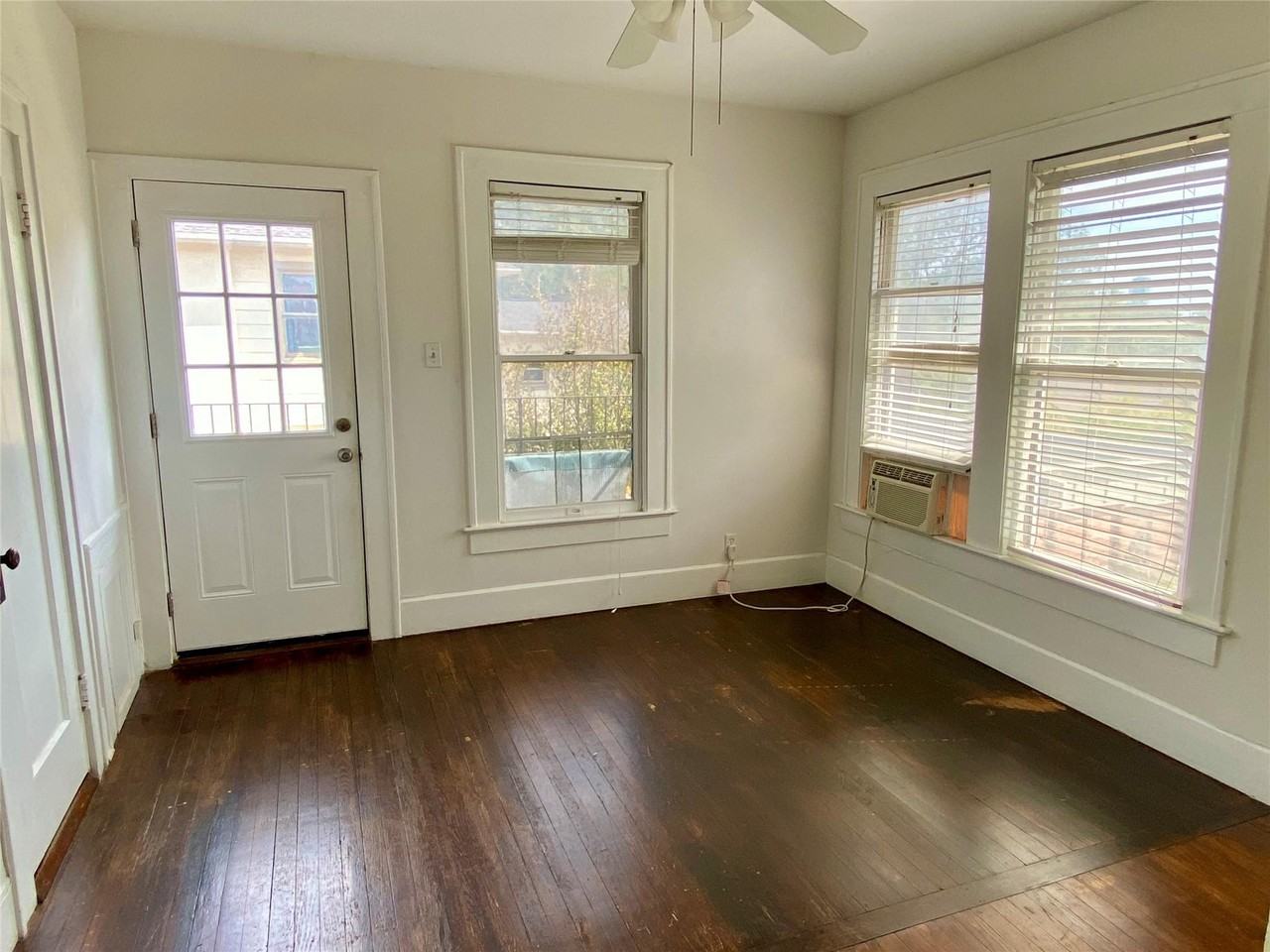 1513 Enfield Rd - Photo 5 of 10