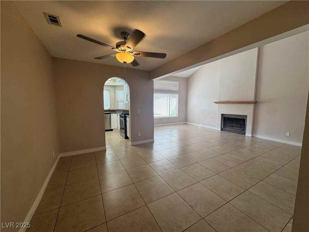 3109 Clamdigger Ln - Photo 7 of 36